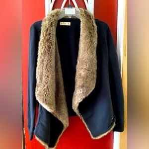 M / Hollister Sweater with faux fur .